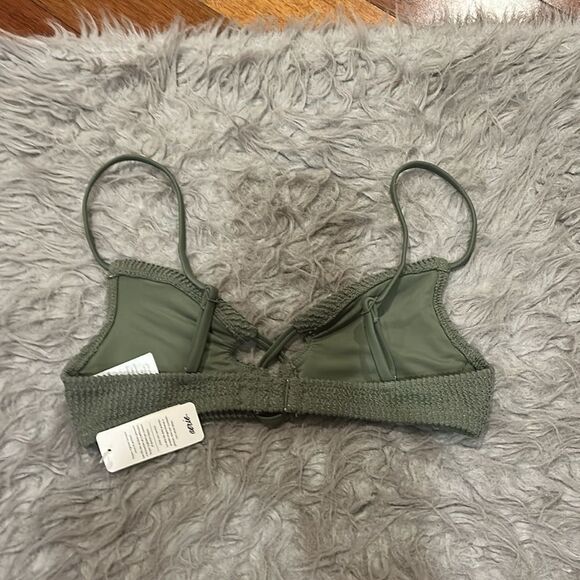 NWT aerie scoop upf 50 olive green shimmer ribbed swimsuit top size xs - Picture 5 of 5